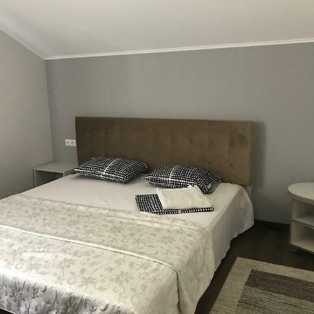 קייב Guest House Olzhycha 45 Б מראה חיצוני תמונה